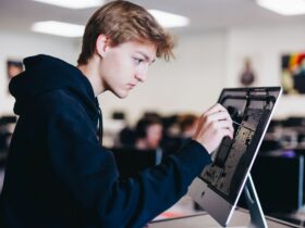digitális oktatás eszközei