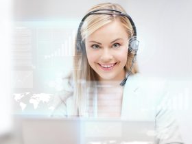 Emberi vagy chatbot alapú ügyfélszolgálat.